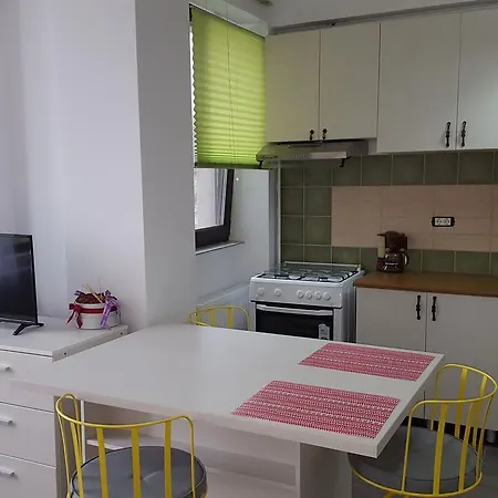 Apartment Pipera Park Lake View Bucharest